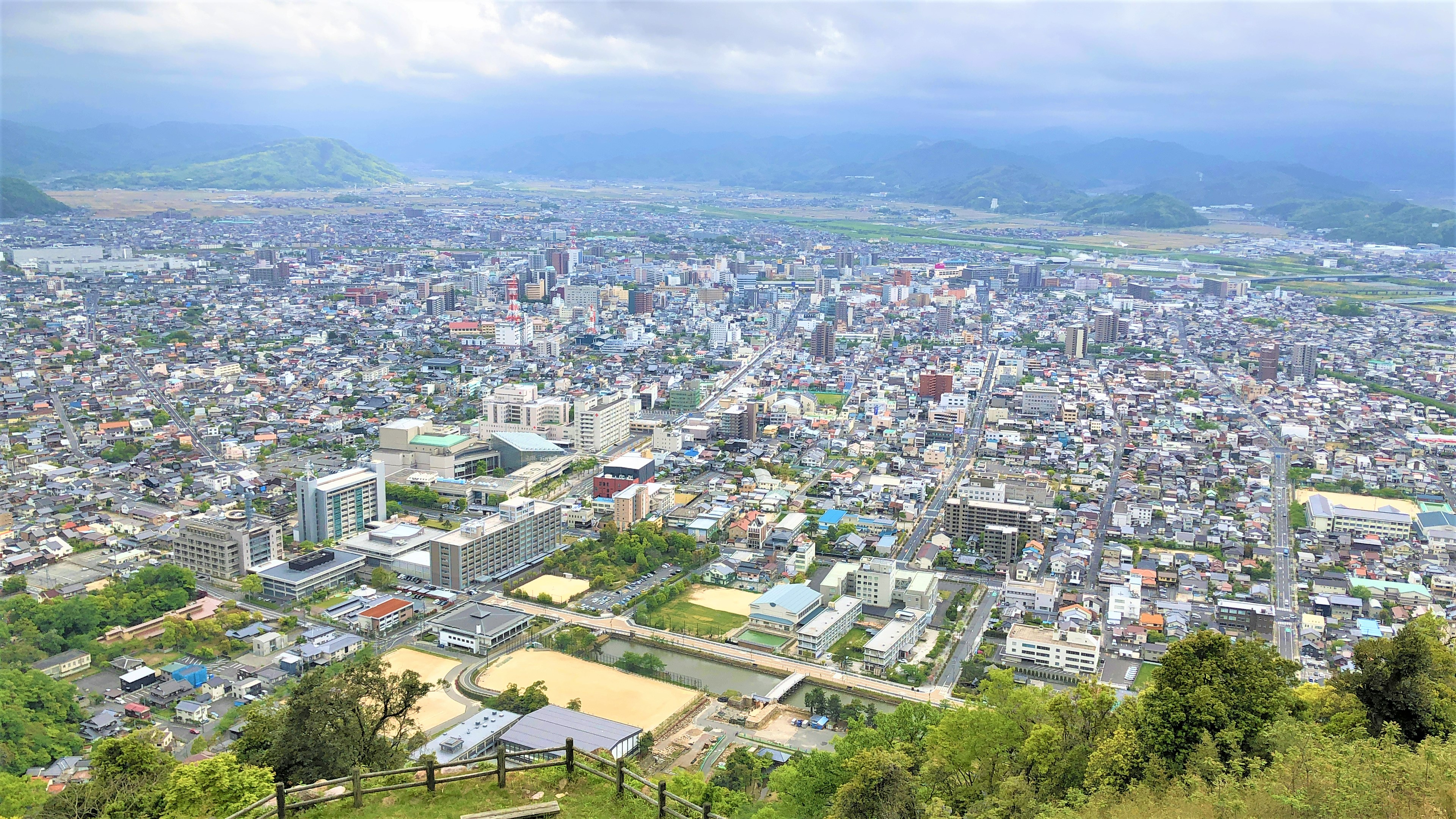 （写真）久松山から撮影した鳥取市街.JPG
